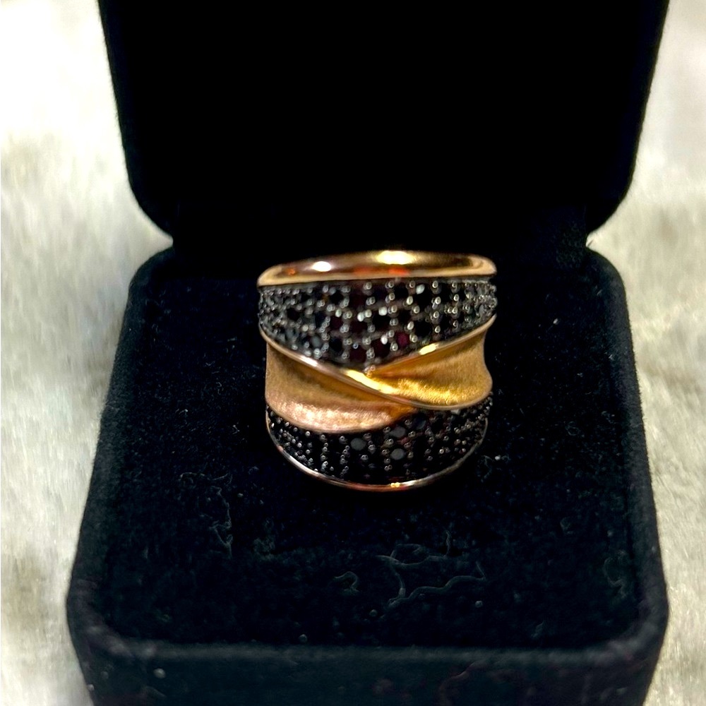 Bronze Black Spinel Ring - Milan 🖤 Sz. 6 - New-Never Worn